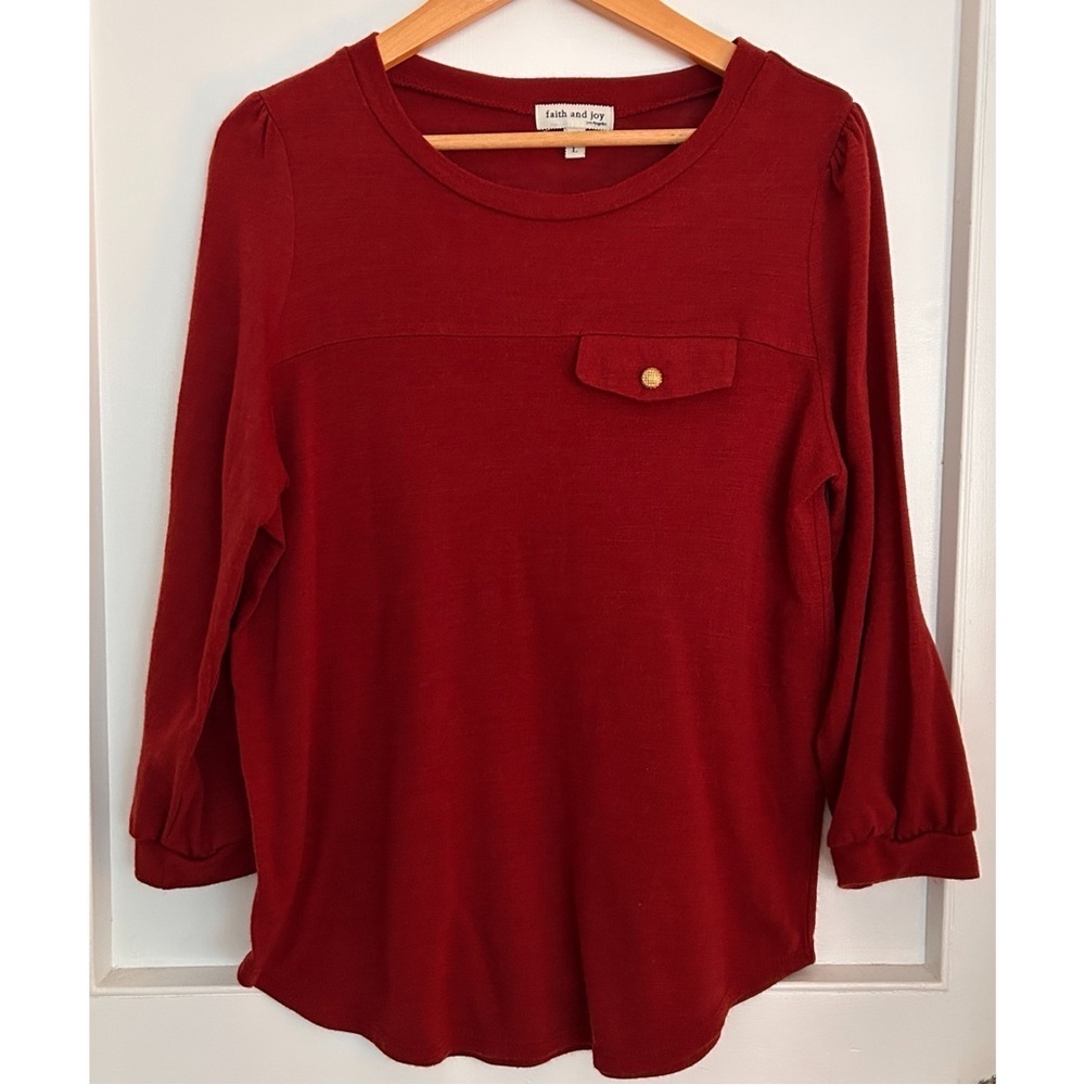 Faith & Joy Sweater in Rust with Faux Pocket and Button Size Large